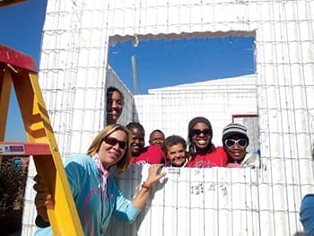Women of Strength 2014 participants and other workers